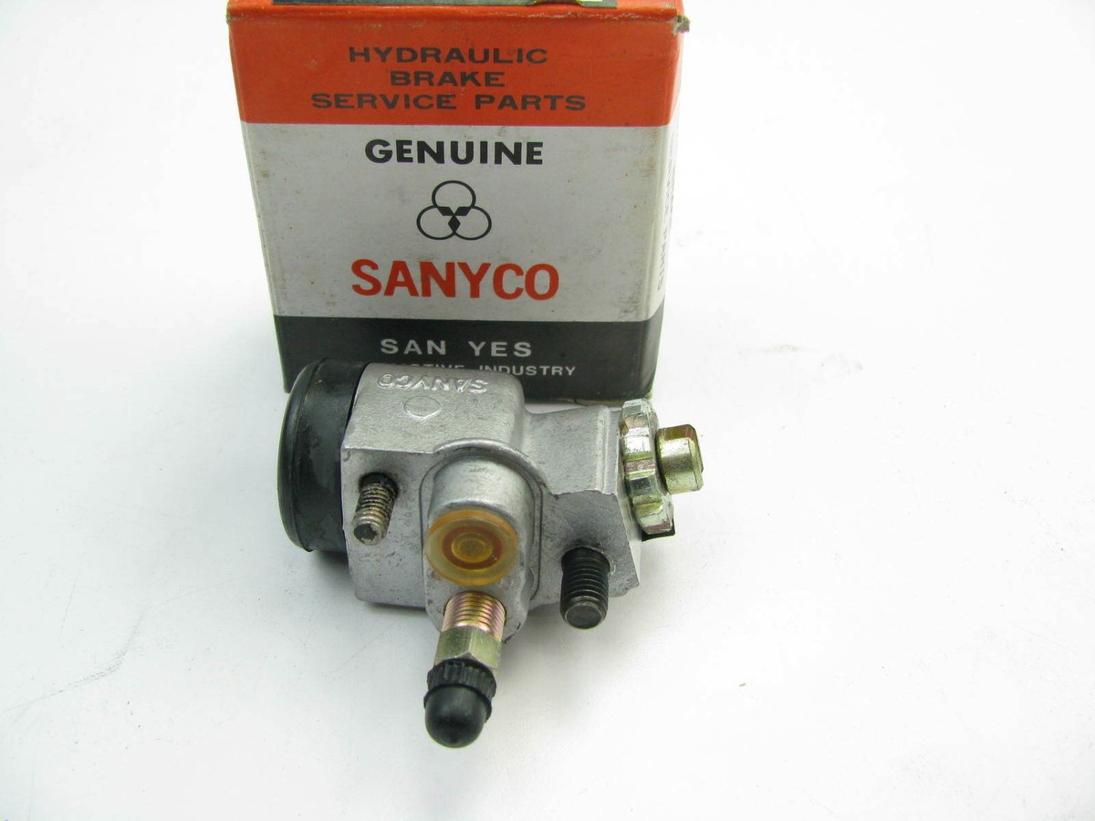 Sanyco 52404-79240 Front Left Brake Wheel Cylinder For 1981