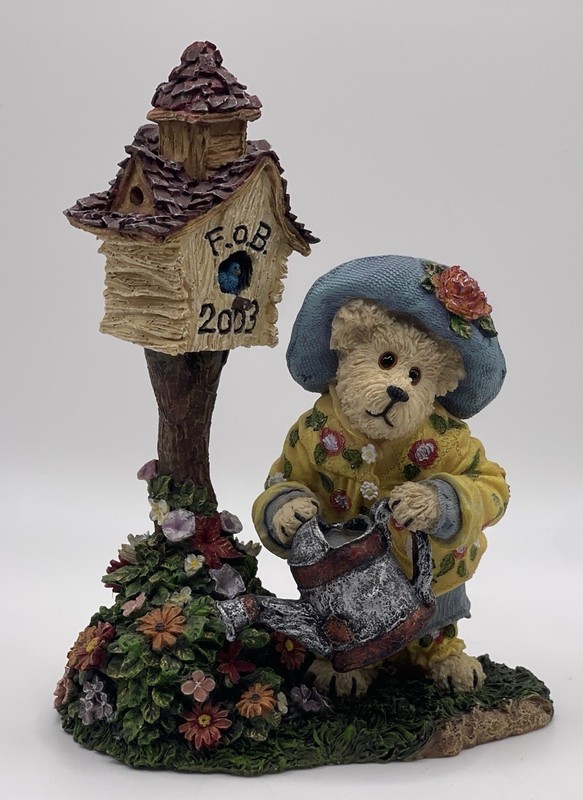 The Bearstone Collection Boyds Bears And Friends 2003 Edition Great Condition