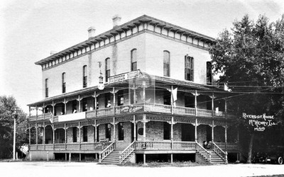 Riverside House Auto Headquarters & Garage McHenry Illinois IL - Reprint
