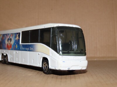 Matchbox 1999 Disneyland Resort Walt Disney World Diecast Bus Fantasia Dumbo