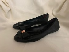 Ted Baker Women's black flat shoes size US9 EU 39.5