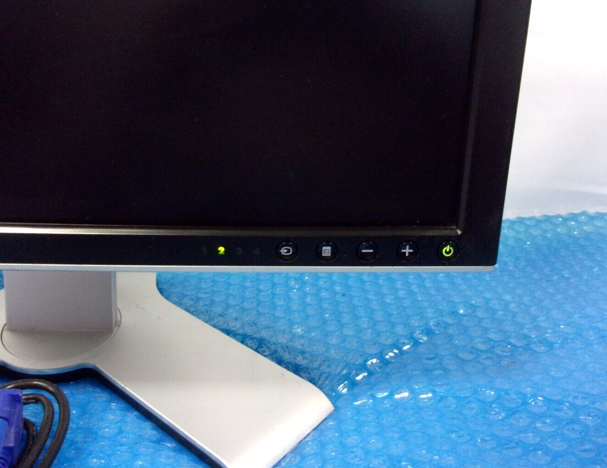 Dell UltraSharp 2007FPB 20