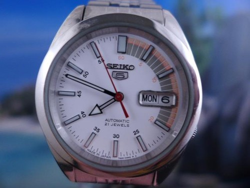 Classic White Dial 37mm SS Seiko 5 7S26 00X0 Day/ Date Automatic | eBay