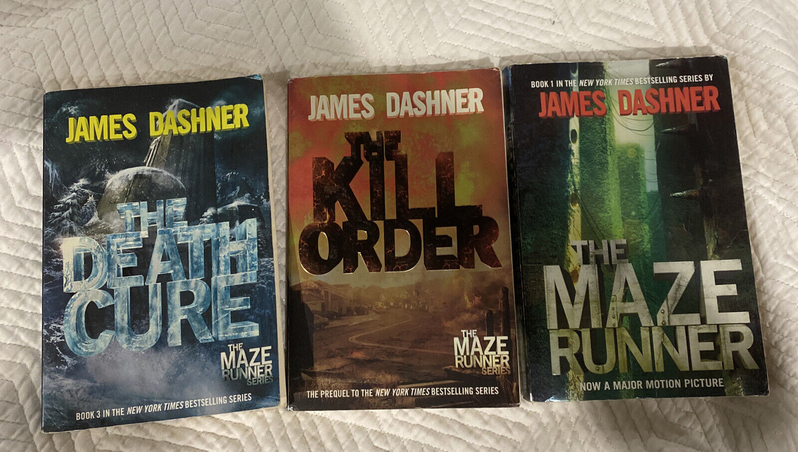 The Maze Runner (Maze Runner, Book One) by James Dashner: 9780385737951 |  : Books