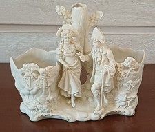 Ancienne Jardinière en Biscuit Personnages romantiques
