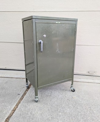 Vintage LYON Industrial Steel Machinist Rolling Tool Storage