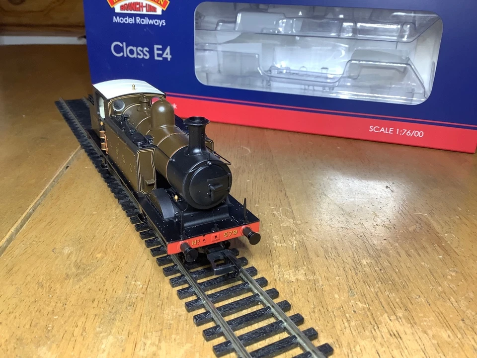 Bachmann 35-075 LB&SCR 0-6-2 Class E4 Tank Locomotive 579 - Image 3 of 4
