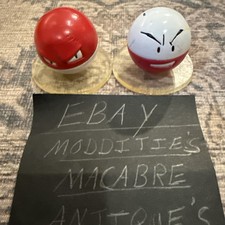Voltorb Electrode Pokemon Mini figures Toys TOMY CGTSJ 100% Authentic VERY RARE