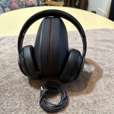 Beats Studio 2.0 Wireless Headphones Matte Black Model B0501