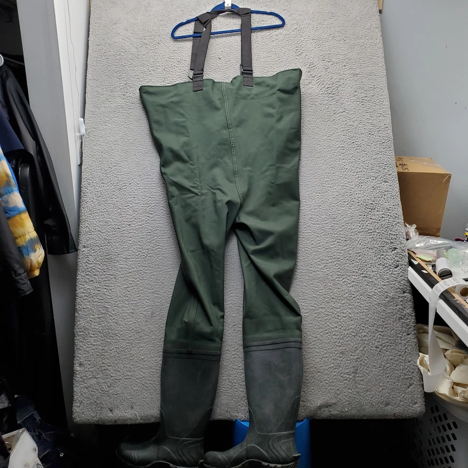 Frogg Toggs Chest Waders Men's Size 10 Green Adjustable Braces Steel Shank Boot - Image 2 of 4