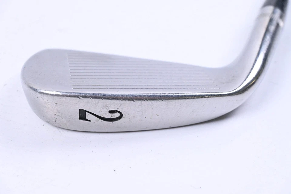 Titleist DCI 762 #2 Iron / 19 Degree / Stiff Flex Dynamic Gold S300 Shaft - Image 3 of 4
