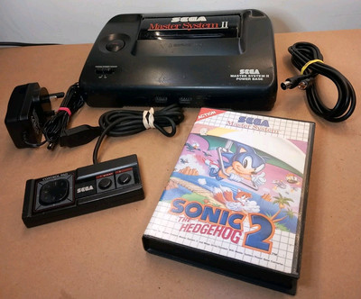 Sega Master System 2 Konsole, Pad, Power, RF, Sonic 1 & 2 getestet funktioniert 