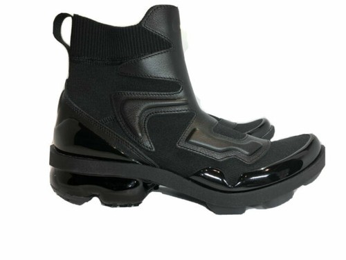 women's air vapormax light 2 triple black