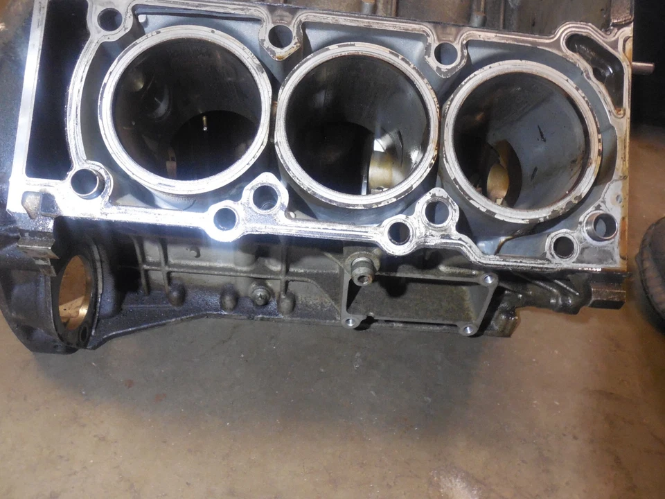 Bloque motor R 1120101006 2001-2005 Mercedes Benz E320 C320 CLK320 3.2 V6 Foto 3 de 4