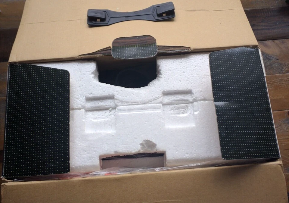 LIKE NEW ✹ Turbo Grafx 16 Game Console System COMPLETE ✹ Rare In Air Zonk Box ✹ - Image 3 of 4