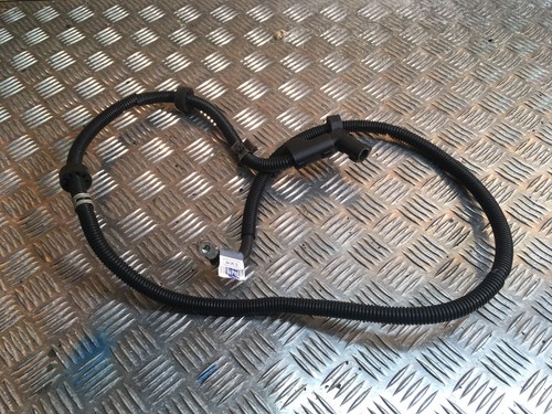 Mercedes W204 C-Klasse 220CDI Kabel Sicherung Kabelbaum Leitung A2044402513