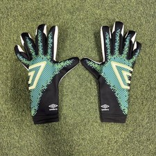 Umbro Neo League Goalkeeper Gloves