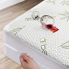 Mattress Protector with Zipper - 100% Waterpr...