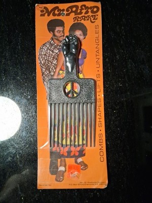  Vintage 1970s Mr Afro Rake Comb Hair Pick Black Power Fist Peace Sign Carded