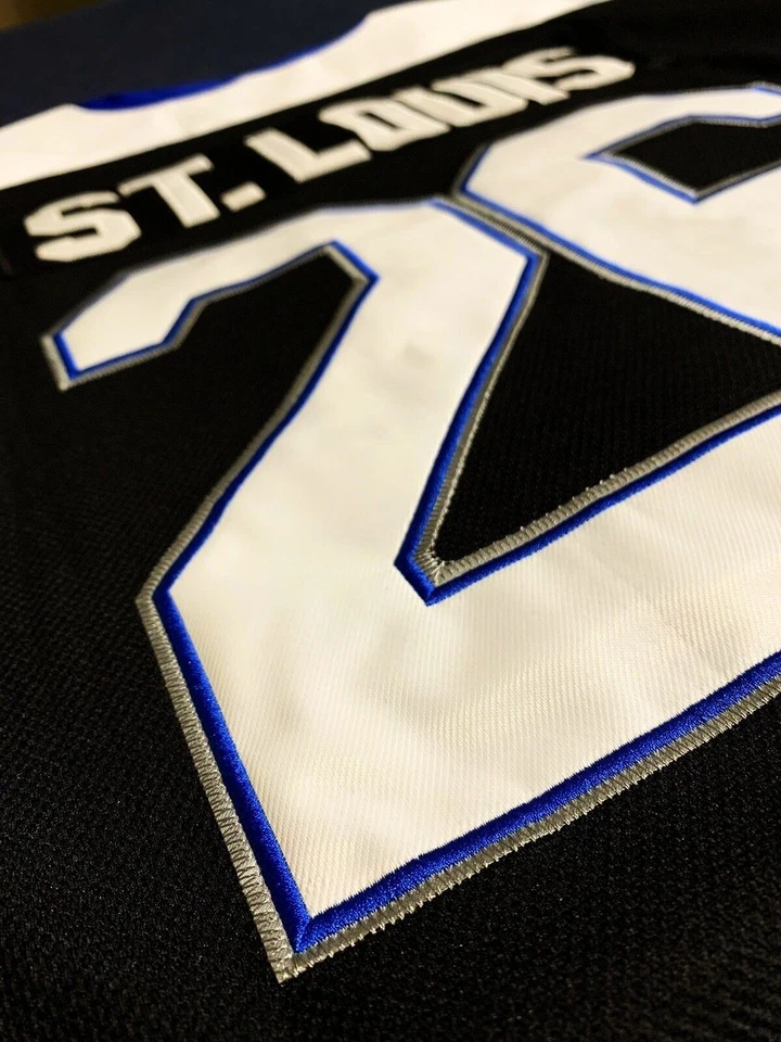 Camiseta deportiva Martin St. Louis 2001 Tampa Bay Lightning Road negra Foto 4 de 4