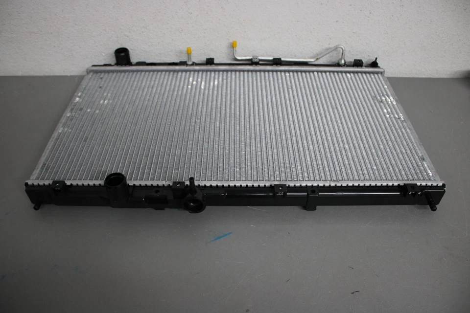 1994 1995 1996 1997 1998 MITSUBISHI GALANT FRONT RADIATOR Foto 4 de 4