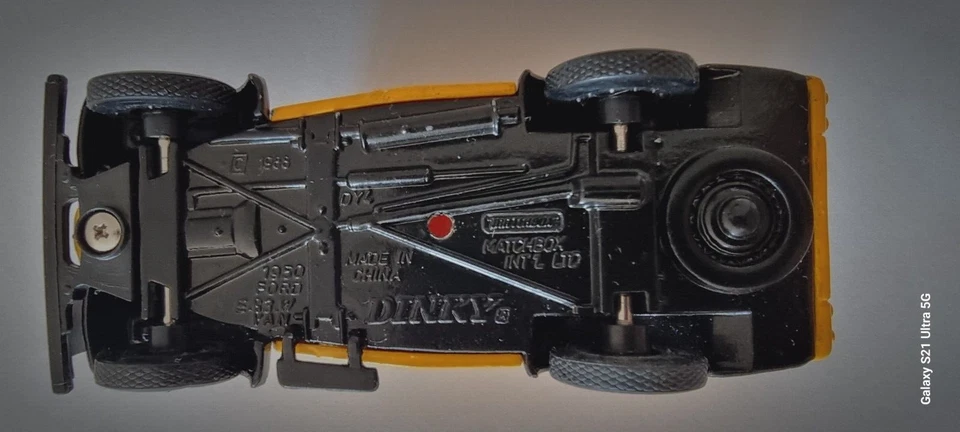 Modellino FORD E83W 10 CWT VAN " HEINZ " 1950 - DINKY MATCHBOX - 1/43 - Immagine 4 di 4