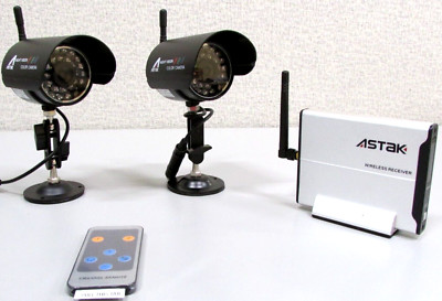 2/pics Wireless Day/Night Cameras + Remote Control Set