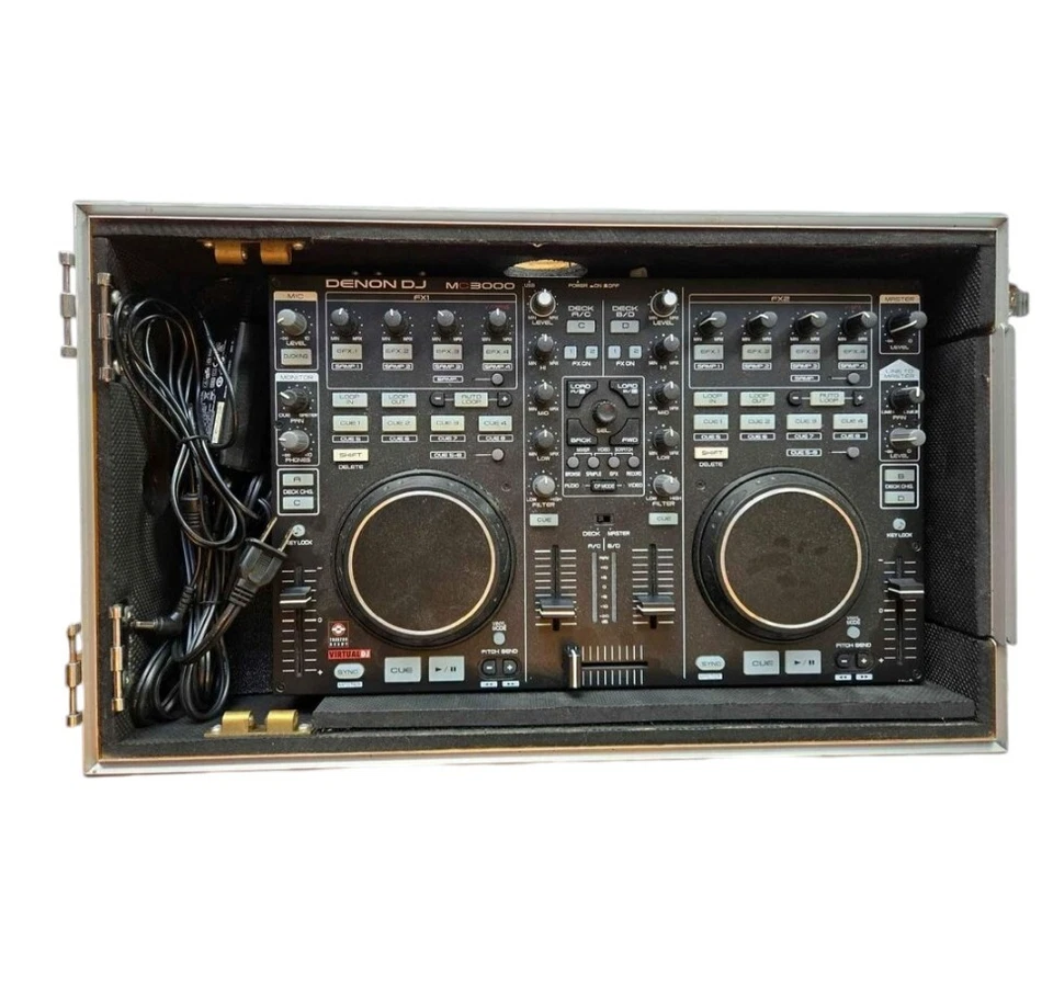 Denon DJ mc3000 professional DJ mixer with case - Image 4 of 4