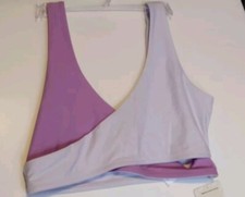 FABLETICS SIZE MEDIUM CROSSOVER LOW IMPACT LILAC CAVE PULLOVER SPORT BRA NEW...