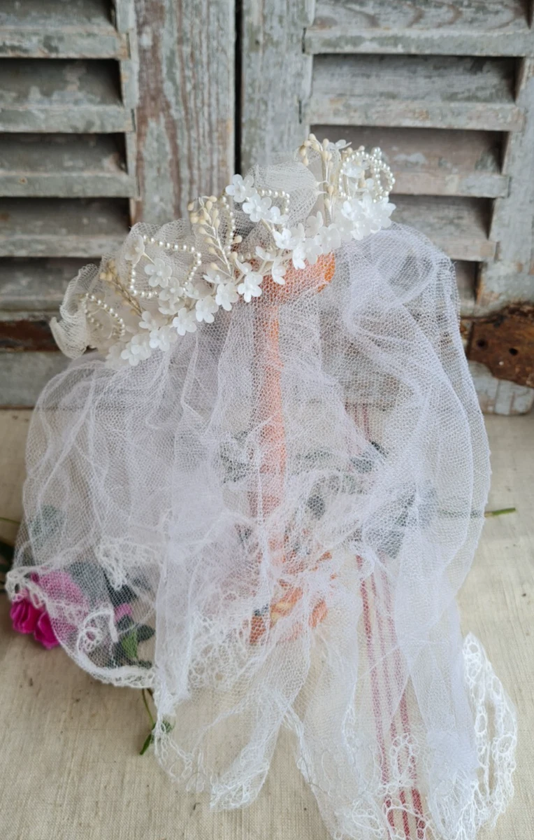 ANCIENNE JOLIE COURONNE De Mariée En Tulle Et Fleurs Tissu EUR 35,00