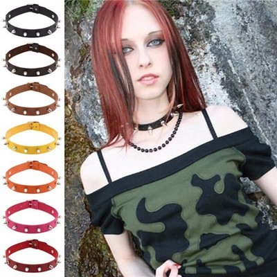 spiked neck collar