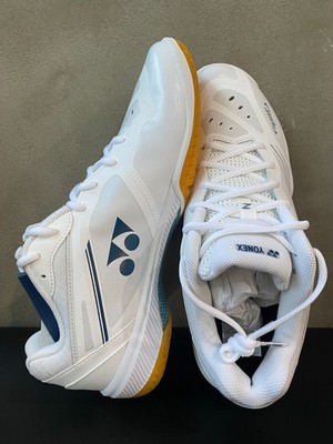 Yonex 2025 Power Cushion 65Z4 Men's Badminton Shoes Indoor Sports