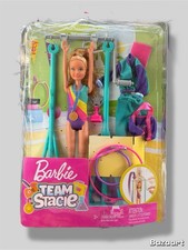 Barbie Equipo Stacie Muñeca Gimnasia Juego con Accesorios Juguete Nuevo con Caja