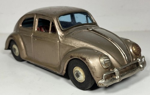Vintage Bandai Tin Friction Champagne Volkswagen Beetle Bug 8" Toy Car Japan