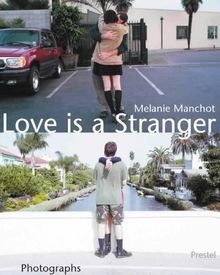 Love is a Stranger: Love Is a Stranger - Photograph... | Buch | Zustand sehr gut