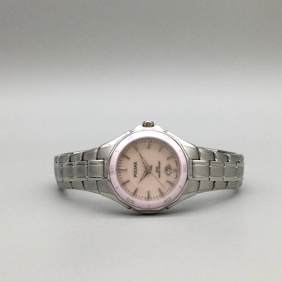 Pulsar 手表女式 25 毫米粉色拖把表盘日期 VX82-X530 全新电池 7.25 — 第 4/4 张图片