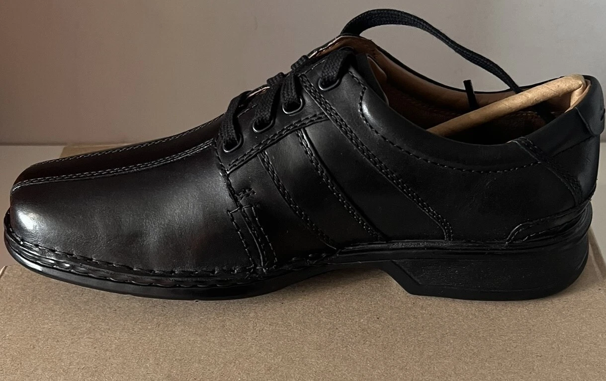 Scarpe Oxford Clarks da uomo Touareg Vibe nere Ortholite punta spaccata taglia UK