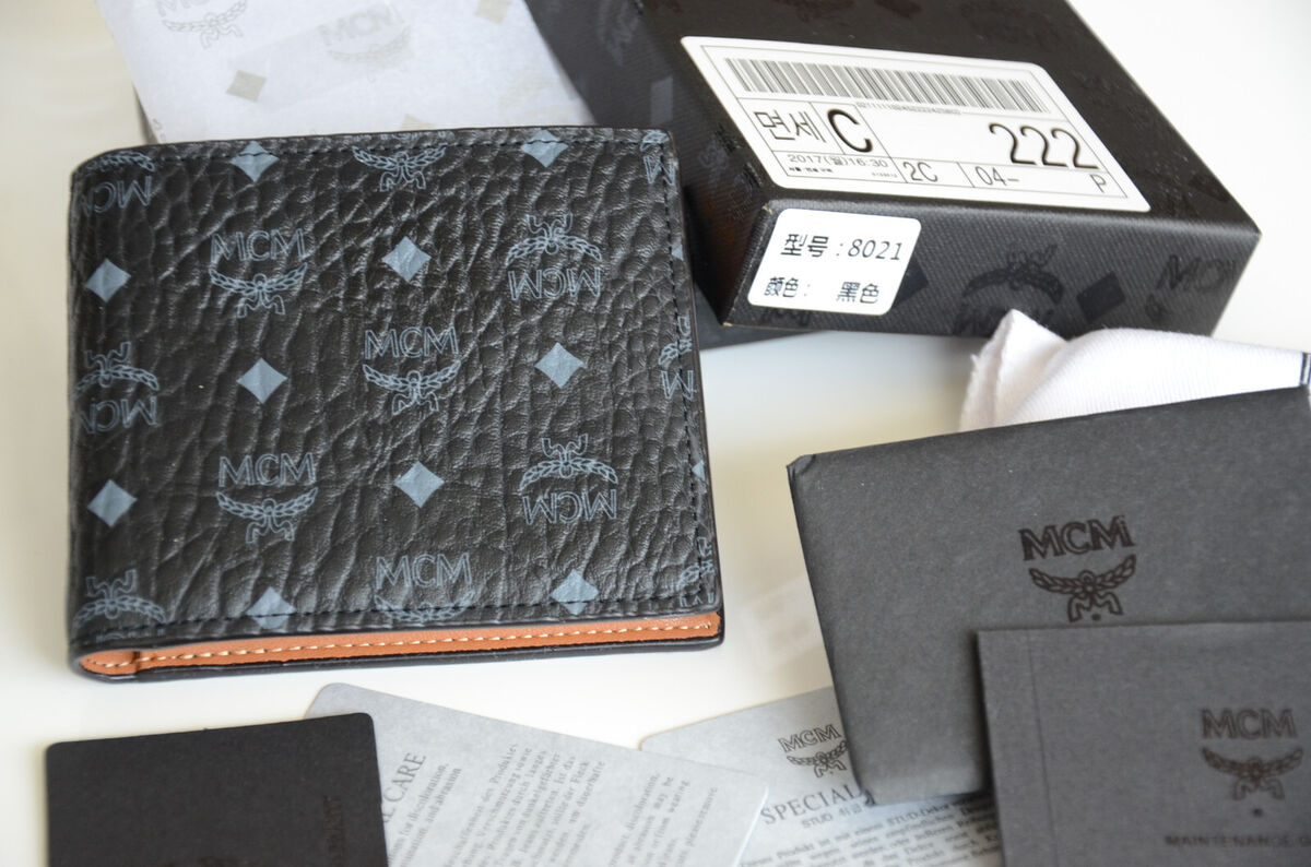 MCM Black Leather Bifold wallet Cognac inside Card Holder MCM Black Leather Bifold wallet Cognac inside Card Holder