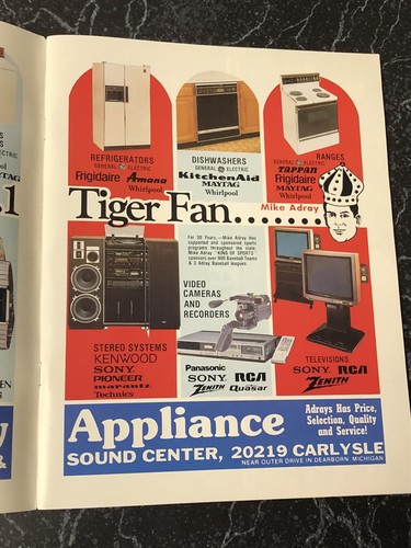 Detroit Tigers 1985 Yearbook. - Picture 3 of 7