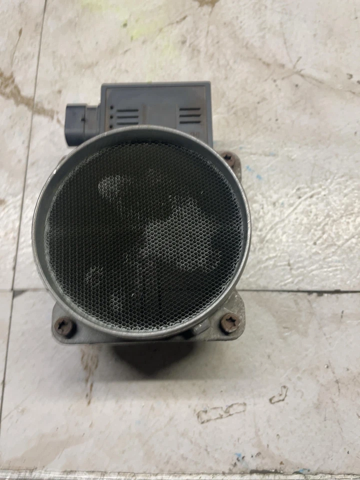 1996-2002 CHEVY EXPRESS 1500 94-02 FIREBIRD 94-02 CAMARO Air Flow Meter 5.7L OEM - Image 4 of 4