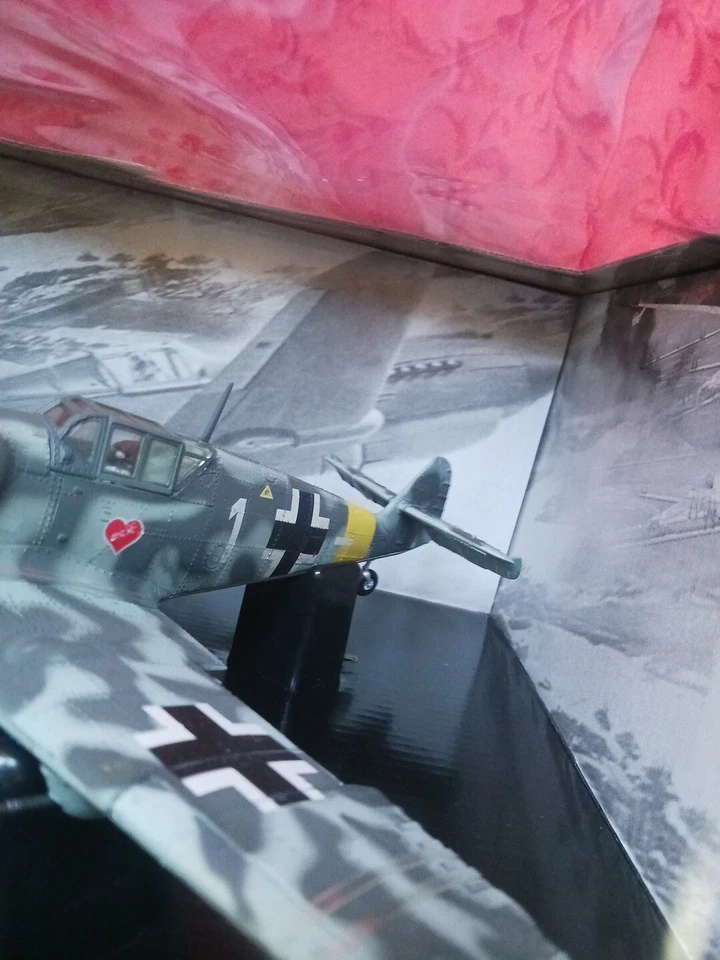 RARE sealed pop1 Forces of Valor 1/32 diecast Plane MESSERSCHMITT BF109G-6 80325 - Image 4 of 4