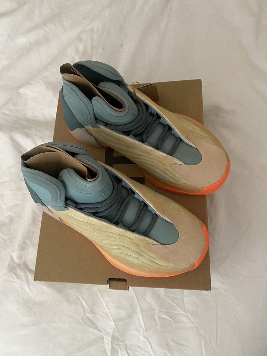 Size 8 - adidas Yeezy QNTM Hi-Res Coral 2022 | eBay display picture 2