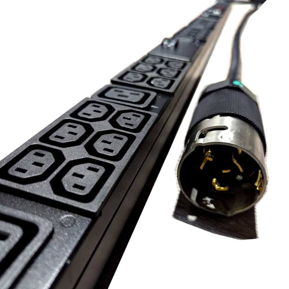 APC AP8868 Metered PDU 2G 0U 35A 208V 3-PH (36x) C13 (6x) C19 Outlets CS8365 - Image 4 of 4