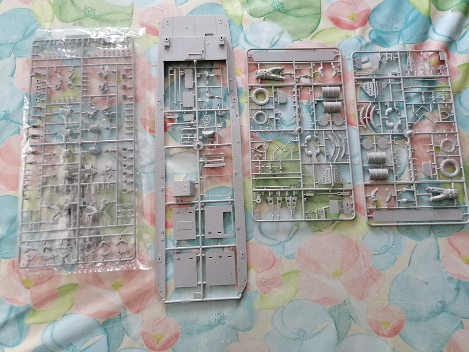 ITALERI LCM 3 50ft LANDING CRAFT 1/35 N°6436 MEZZO DA SBARCO - Immagine 4 di 4