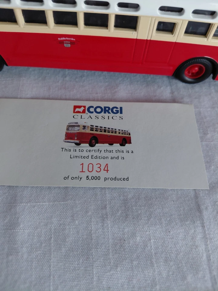 CORGI CLASSICS GM 4505 BUS Limited Edition #1034/5000 Model 54003 PSCity Transit - Image 2 of 4