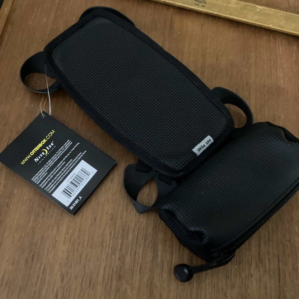 Otterbox The Latch II Utility Series 7" - 8" with accessory bag Holder New - Image 2 of 2