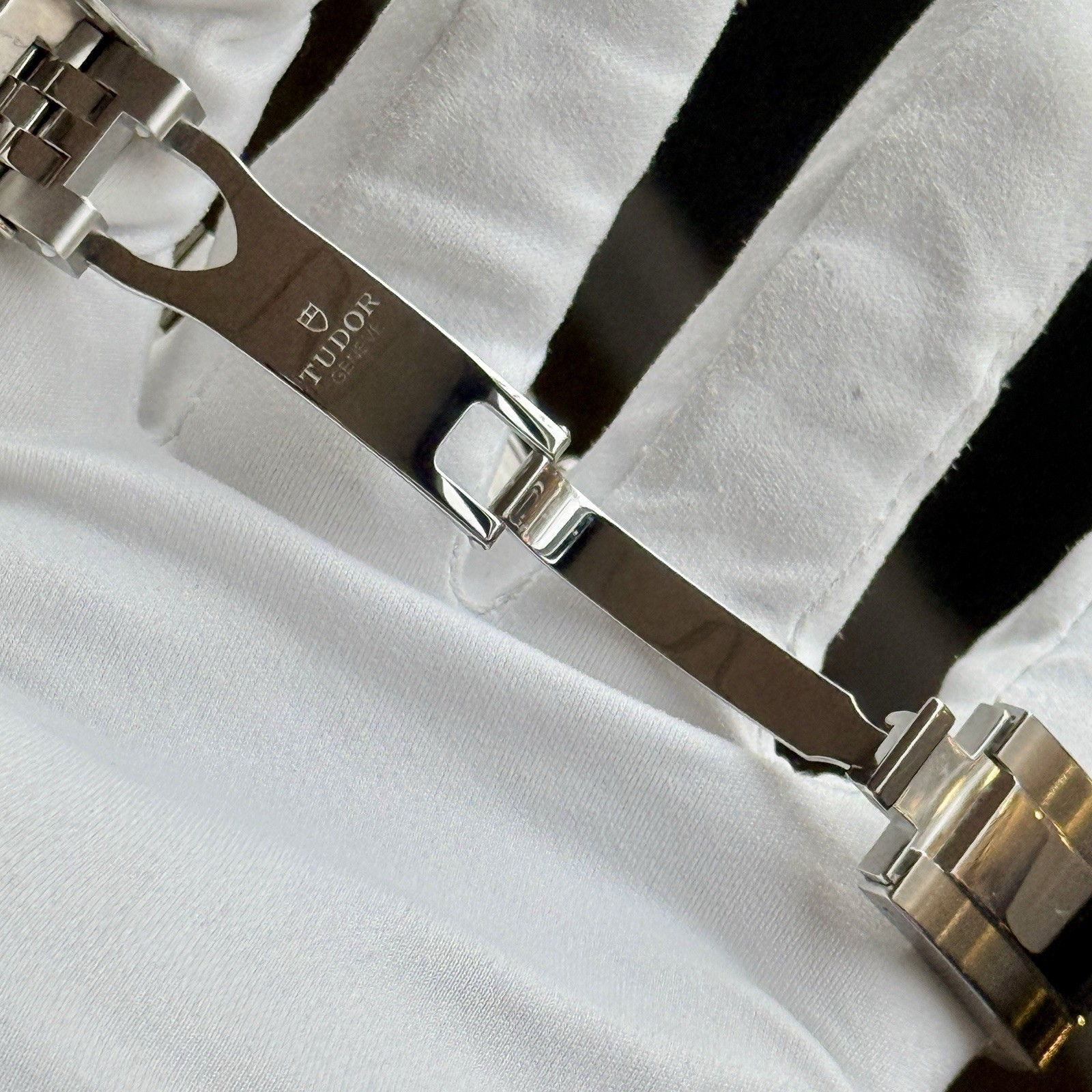 2025  Tudor Black Bay Chrono Pink Dial "Flamingo Pink" 41mm M79360N-0019