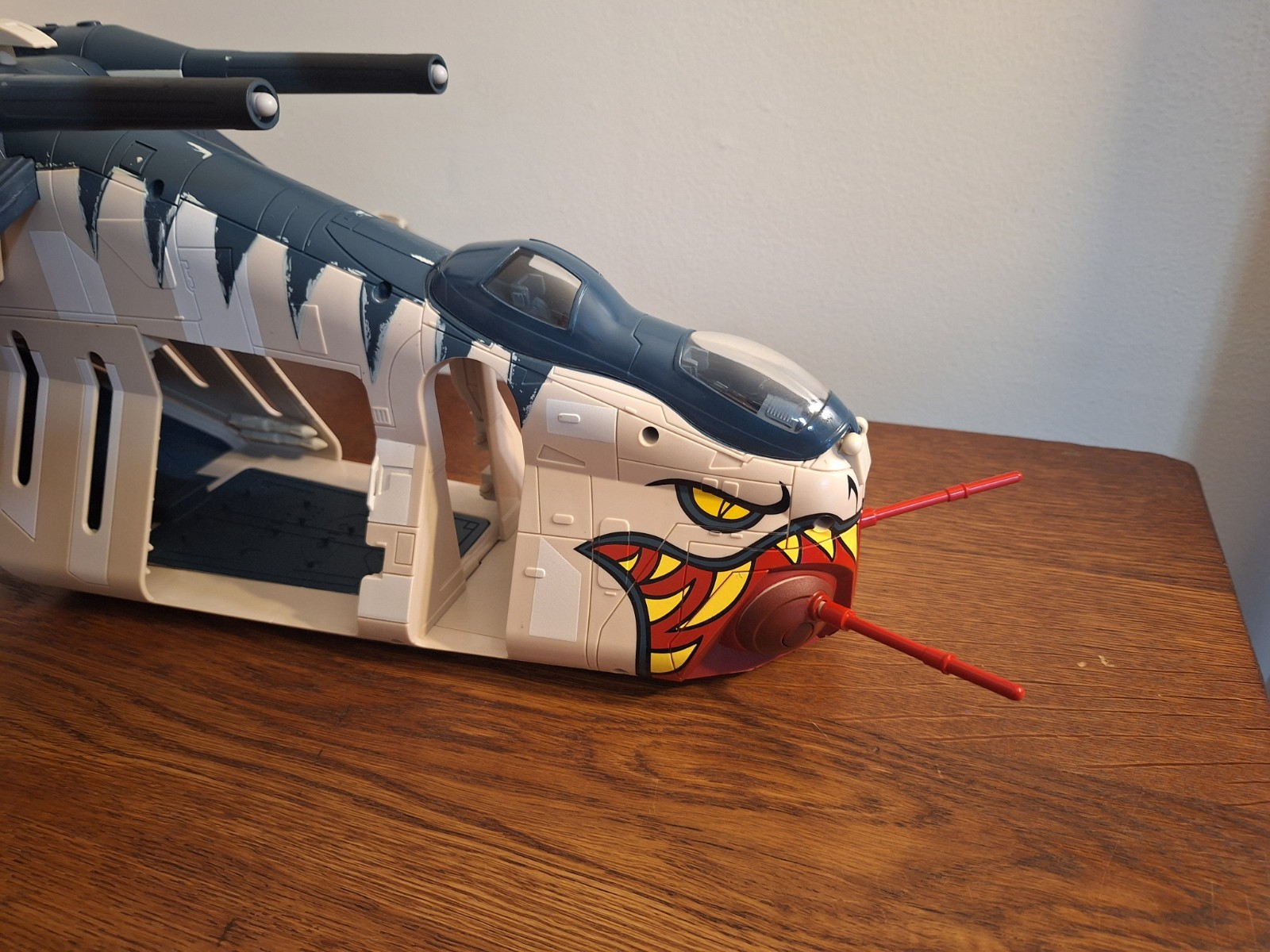 Star Wars Saga Collection Republic Gunship Tiger Shark 2006