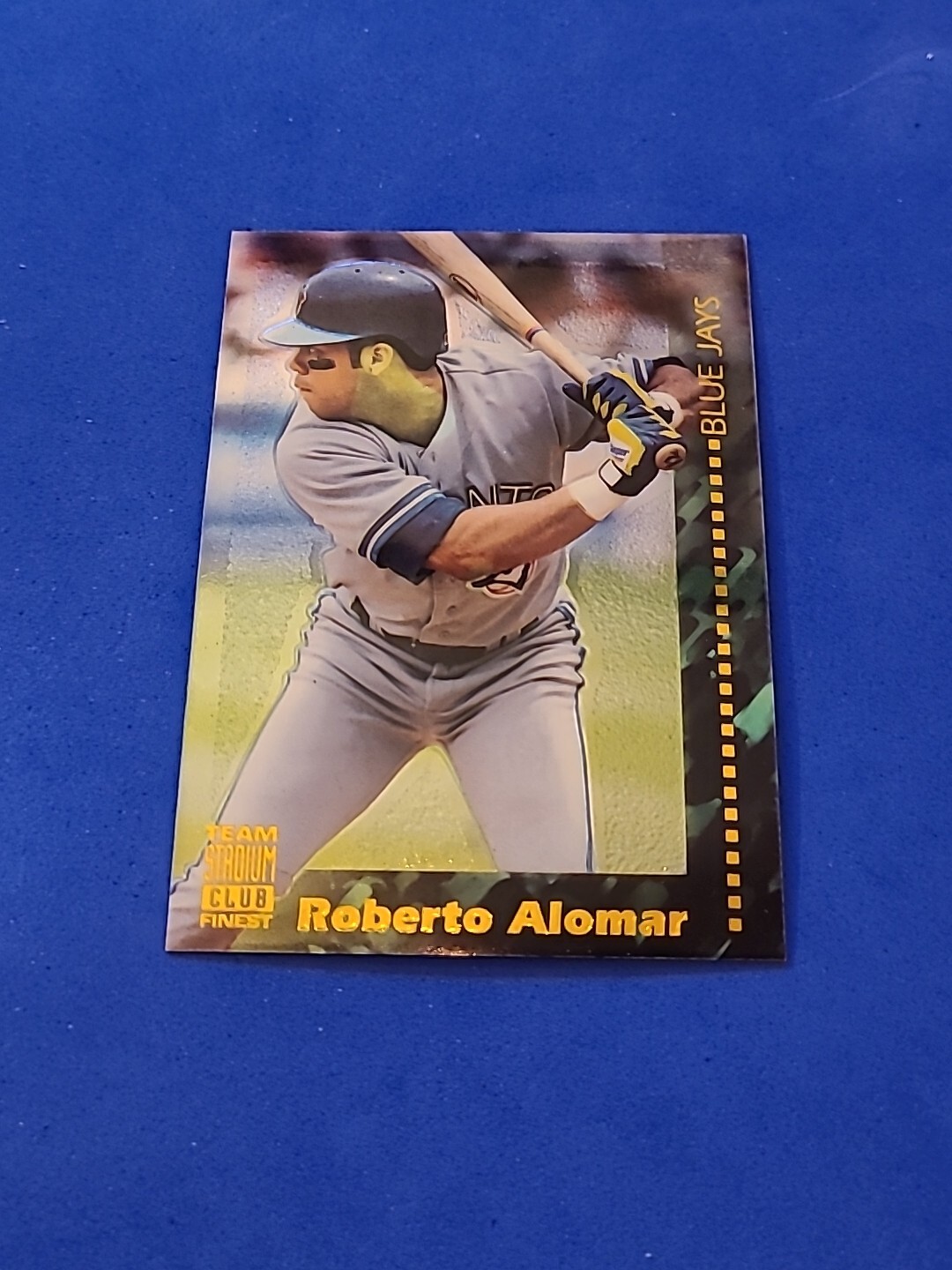 1994 Roberto Alomar Topps Stadium Club #1 Finest