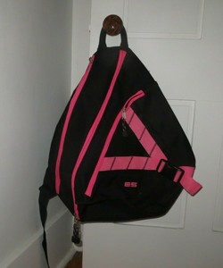 eastsport sling backpack